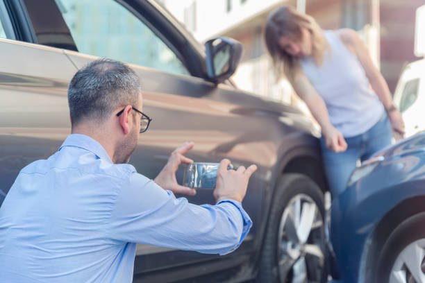 Auto Insurance Axis team in Mount Plymouth, FL